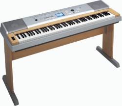 Yamaha DGX 640 - klikn�te pro v�t�� n�hled